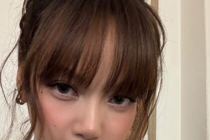 lisa3 BlackPink’s Lisa is SO following this autumn beauty trend!